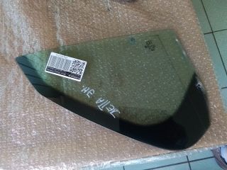 bontott VW JETTA Jobb hátsó Fixüveg (Ajtóban)