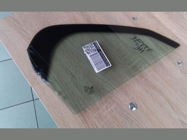 bontott VW JETTA Jobb hátsó Fixüveg (Ajtóban)