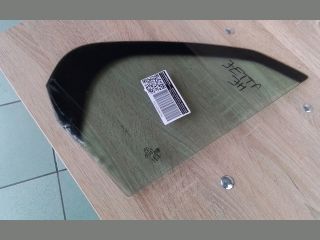 bontott VW JETTA Jobb hátsó Fixüveg (Ajtóban)