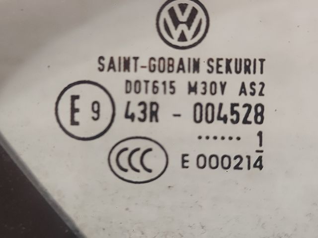 bontott VW JETTA Jobb hátsó Fixüveg (Ajtóban)