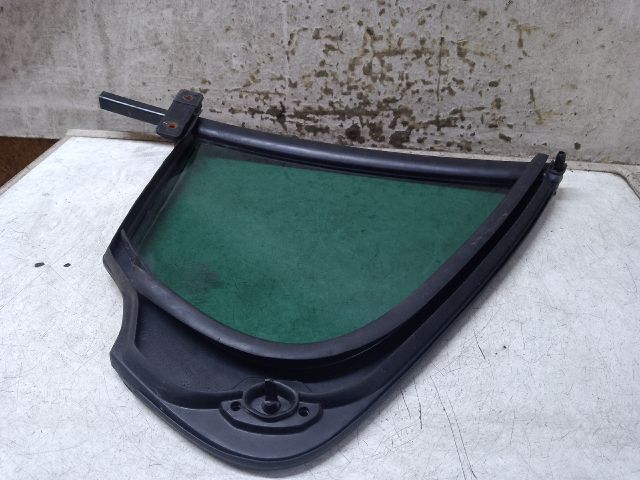 bontott VW JETTA Jobb hátsó Fixüveg (Ajtóban)