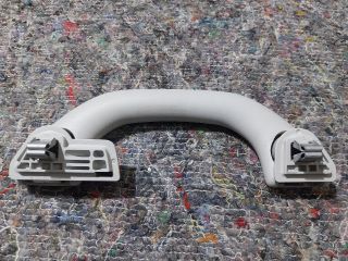 bontott VW JETTA Jobb hátsó Kapaszkodó (Felső)