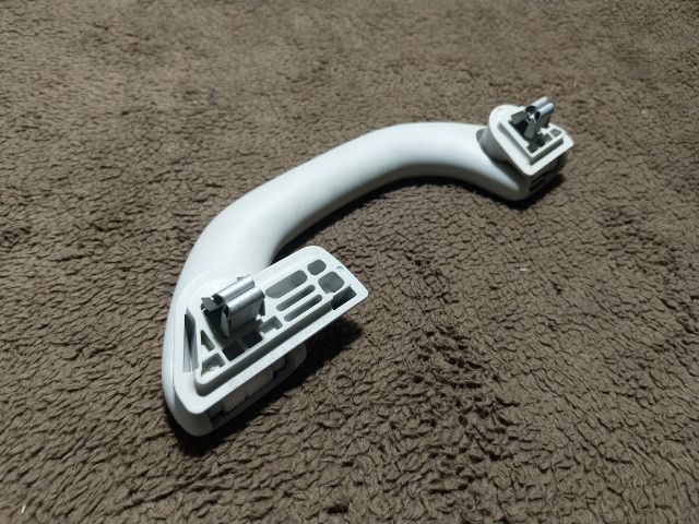 bontott VW JETTA Jobb hátsó Kapaszkodó (Felső)