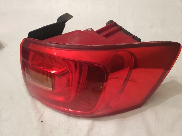 bontott VW JETTA Jobb Hátsó Lámpa