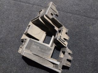 bontott VW JETTA Jobb hátsó Lökhárító Tartó (Műanyag)