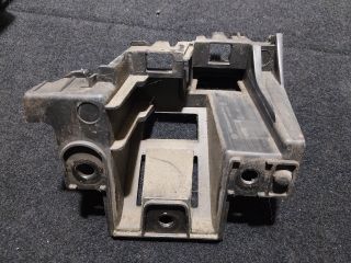 bontott VW JETTA Jobb hátsó Lökhárító Tartó (Műanyag)