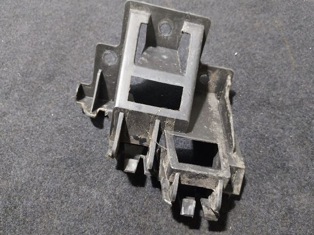 bontott VW JETTA Jobb hátsó Lökhárító Tartó (Műanyag)