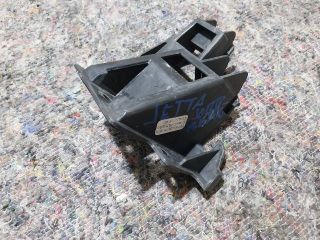 bontott VW JETTA Jobb hátsó Lökhárító Tartó (Műanyag)