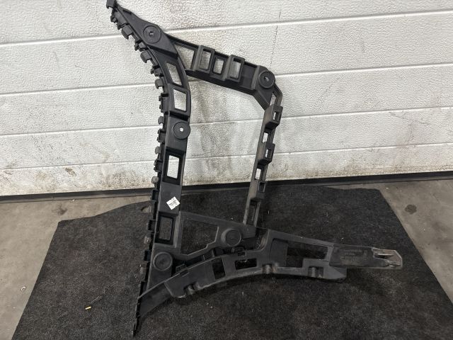 bontott VW JETTA Jobb hátsó Oldal Lökhárító Tartó (Műanyag)