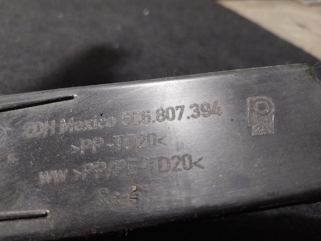 bontott VW JETTA Jobb hátsó Oldal Lökhárító Tartó (Műanyag)