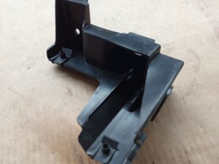 bontott VW JETTA Jobb hátsó Oldal Lökhárító Tartó (Műanyag)