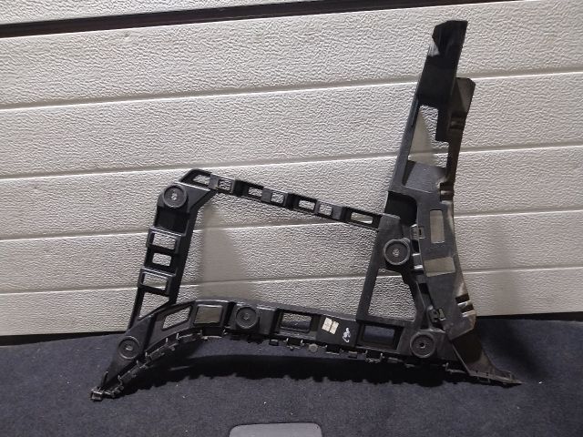 bontott VW JETTA Jobb hátsó Oldal Lökhárító Tartó (Műanyag)