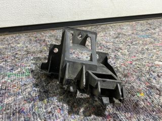 bontott VW JETTA Jobb hátsó Oldal Lökhárító Tartó (Műanyag)