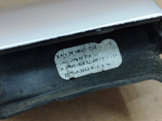 bontott VW JETTA Jobb hátsó Vízlehúzó Gumicsík