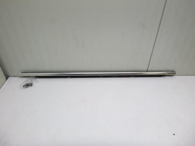 bontott VW JETTA Jobb hátsó Vízlehúzó Gumicsík