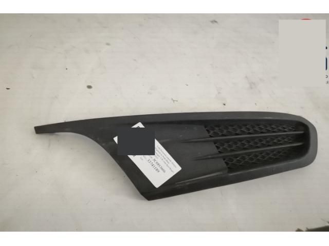 bontott VW JETTA Jobb Ködlámpa Rács