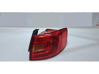 bontott VW JETTA Jobb Külső Hátsó Lámpa