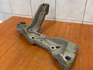 bontott VW JETTA Jobb Lengőkar Tartó