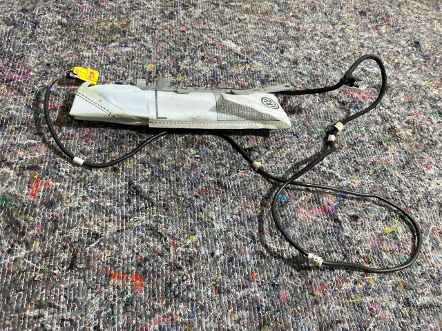 bontott VW JETTA Jobb Oldallégzsák