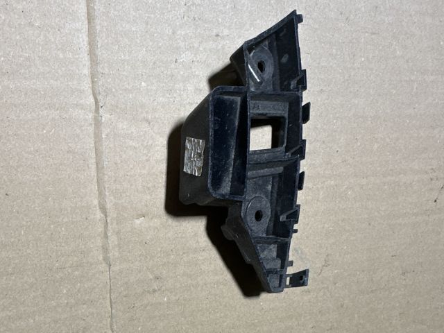 bontott VW JETTA Jobb Sárvédő Oldaltartó