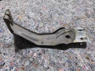 bontott VW JETTA Jobb Sárvédő Oldaltartó