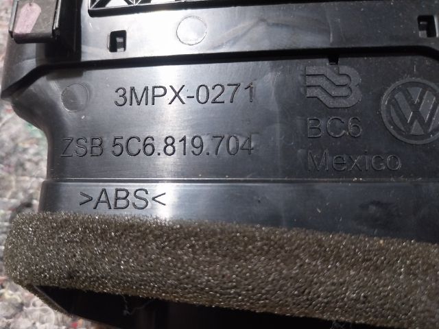 bontott VW JETTA Jobb Szellőző