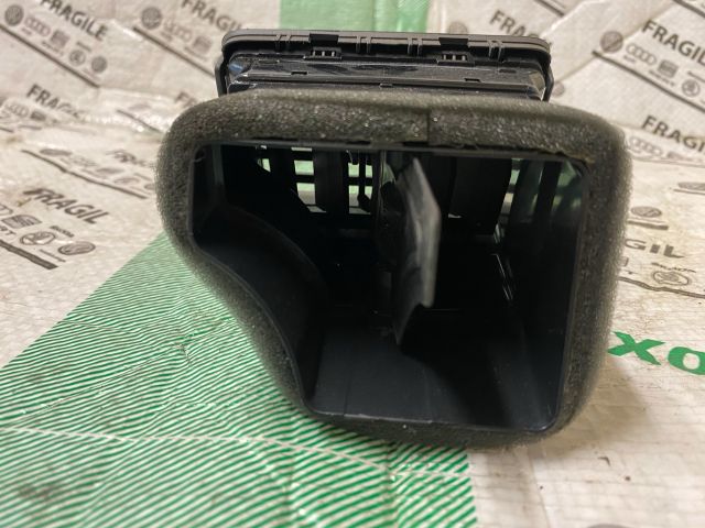 bontott VW JETTA Jobb Szellőző