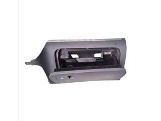 bontott VW JETTA Kesztyűtartó