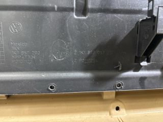 bontott VW JETTA Kesztyűtartó