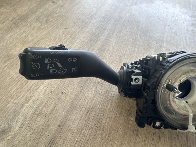 bontott VW JETTA Komplett Kormánykapcsoló (Bajuszkapcsoló)