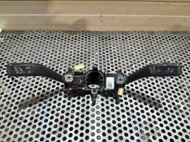 bontott VW JETTA Komplett Kormánykapcsoló (Bajuszkapcsoló)