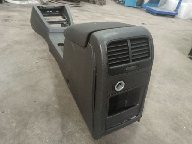 bontott VW JETTA Könyöklő