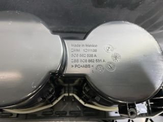 bontott VW JETTA Könyöklő