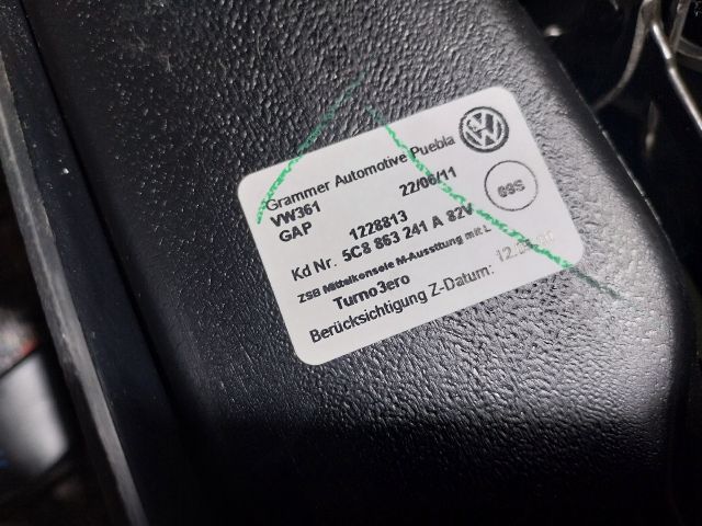 bontott VW JETTA Könyöklő