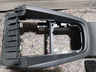 bontott VW JETTA Könyöklő