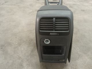 bontott VW JETTA Könyöklő