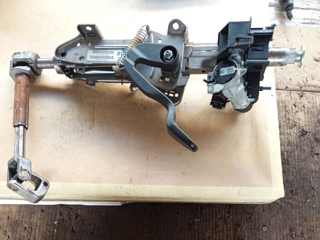 bontott VW JETTA Kormányoszlop Kormányzárral