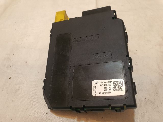 bontott VW JETTA Kormányoszlop Vezérlő