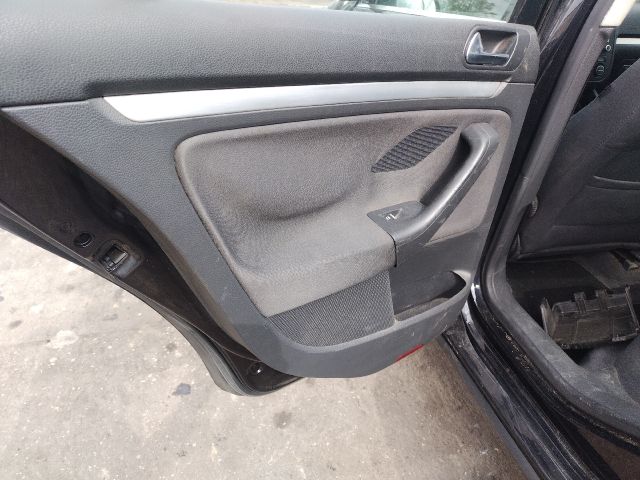 bontott VW JETTA Középkonzol Keret