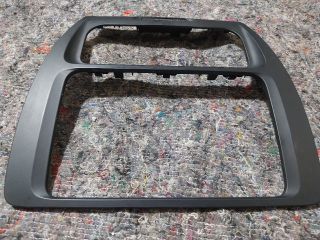 bontott VW JETTA Középkonzol Keret