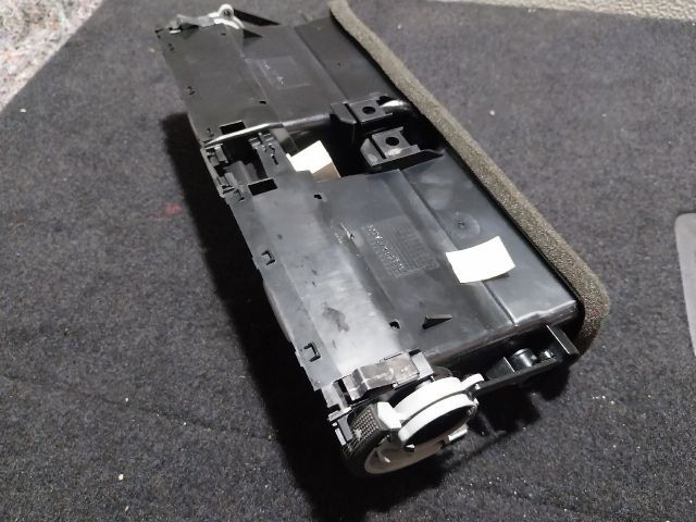 bontott VW JETTA Középső Szellőző