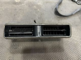 bontott VW JETTA Középső Szellőző