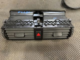 bontott VW JETTA Középső Szellőző