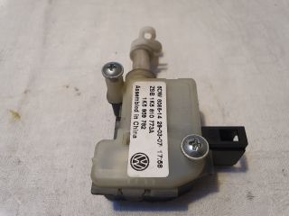 bontott VW JETTA Központizár Motor Tankajtó