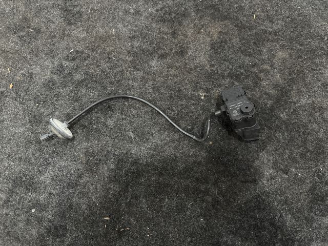 bontott VW JETTA Központizár Motor Tankajtó