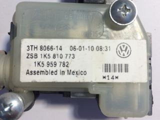 bontott VW JETTA Központizár Motor Tankajtó