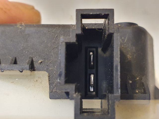 bontott VW JETTA Központizár Motor Tankajtó