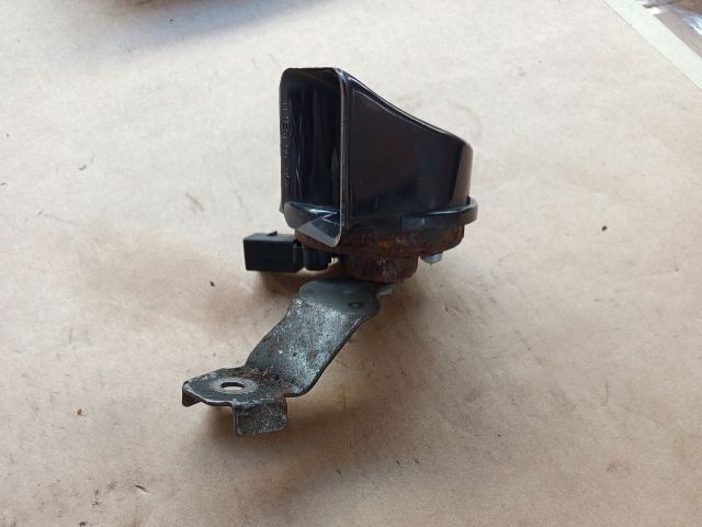 bontott VW JETTA Kürt