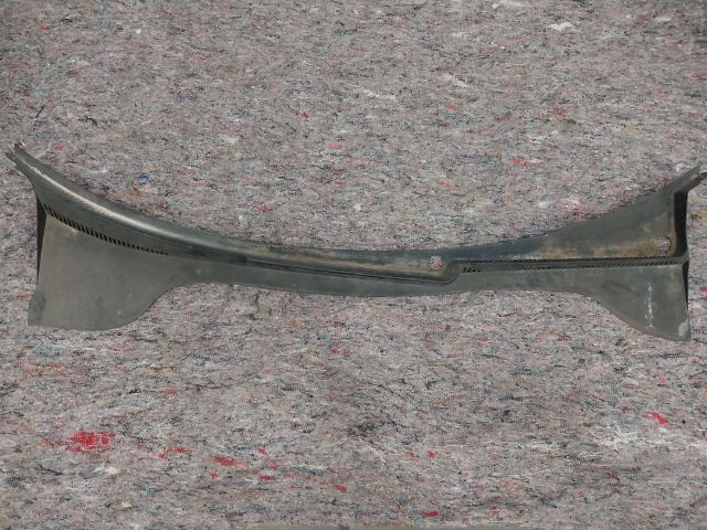 bontott VW JETTA Levélrács