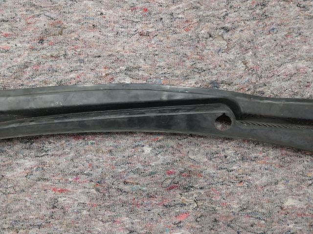 bontott VW JETTA Levélrács